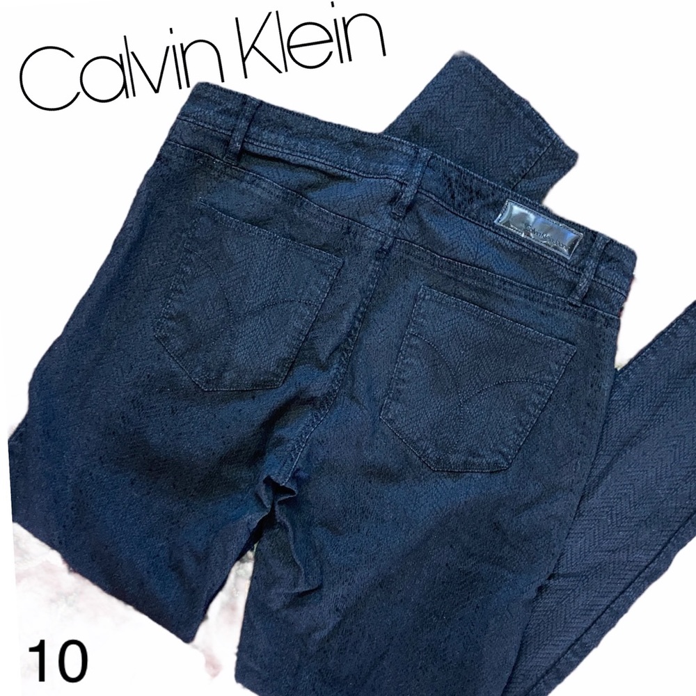 Calvin Klein Black Pants with texture size 10 EUC 🖤